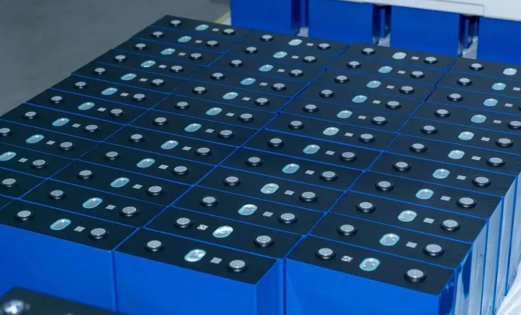 楚能新能源发布472Ah储能电池，引领大容量电芯新时代