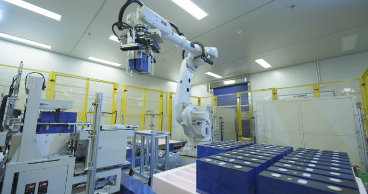 587Ah储能系统深度解析：单瓦时成本结构、LCOS优势与厂商路线对比