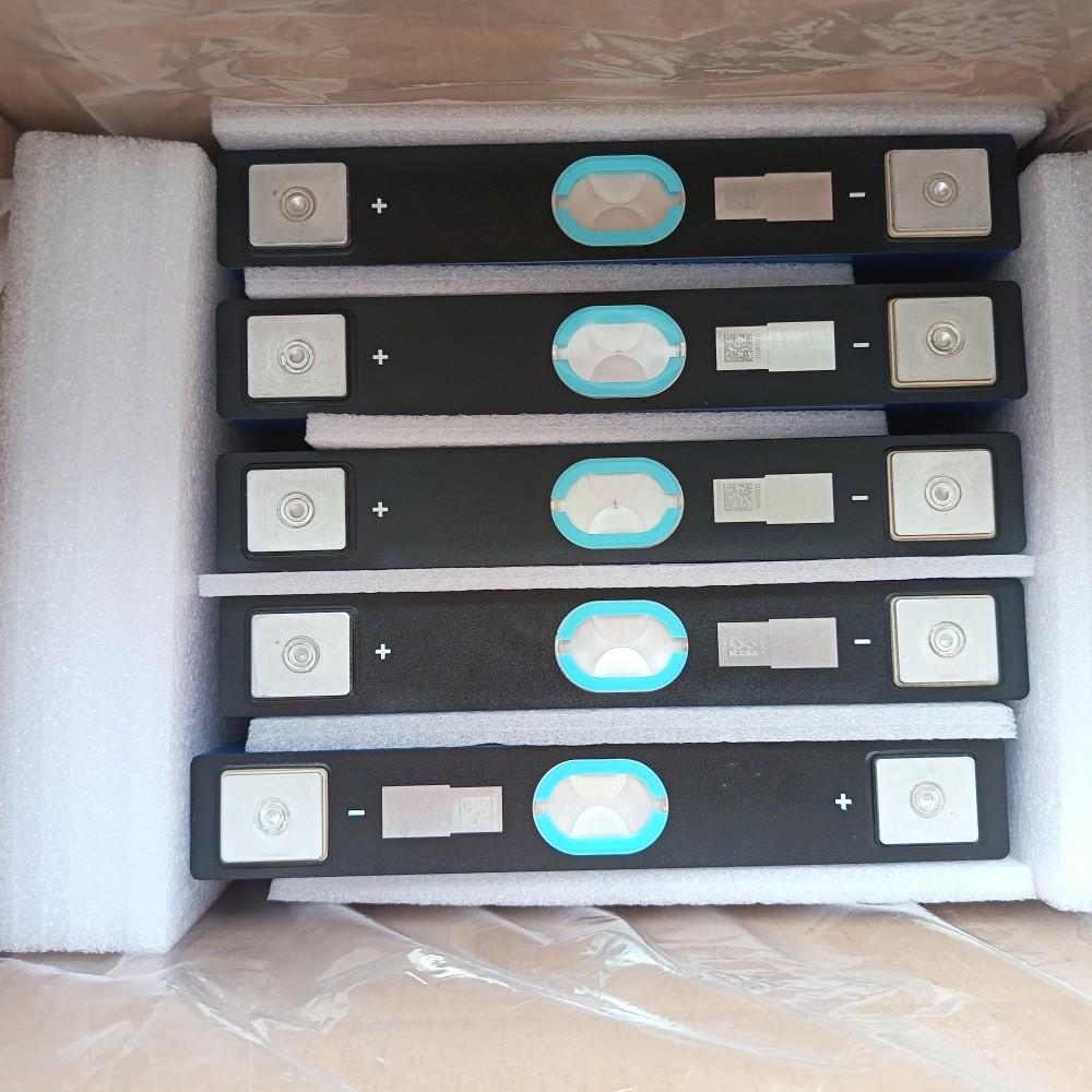 动力锂电池和储能电池有什么不同？详解两者区别、结构、用途与发展趋势