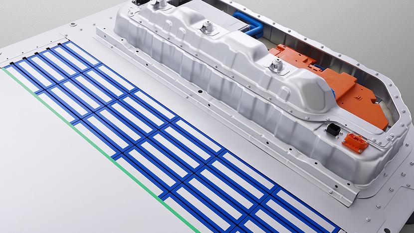 电动汽车电池大比拼：NMC vs NCA vs LFP 优缺点深度解析